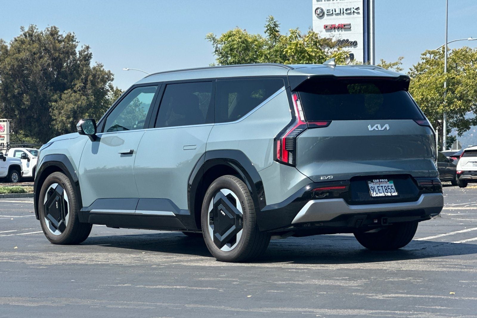 2024 Kia EV9 Land