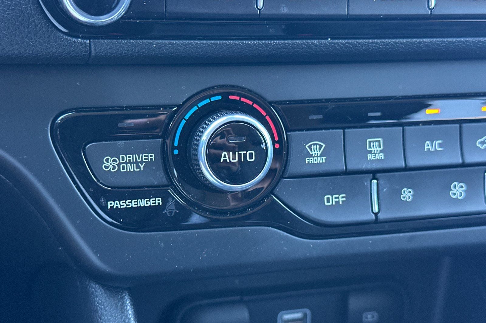 2022 Kia Niro Plug-In Hybrid LXS