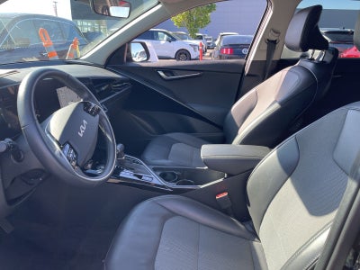 2023 Kia Niro EX