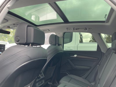 2024 Audi Q5 45 S line Premium quattro