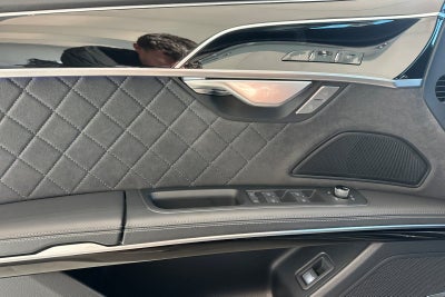 2023 Audi S8 4.0T quattro