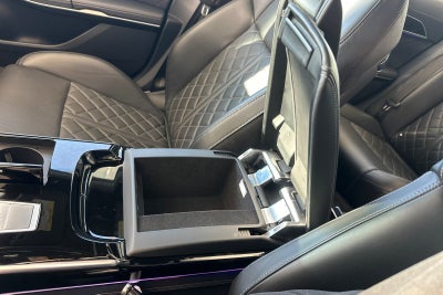 2023 Audi S8 4.0T quattro