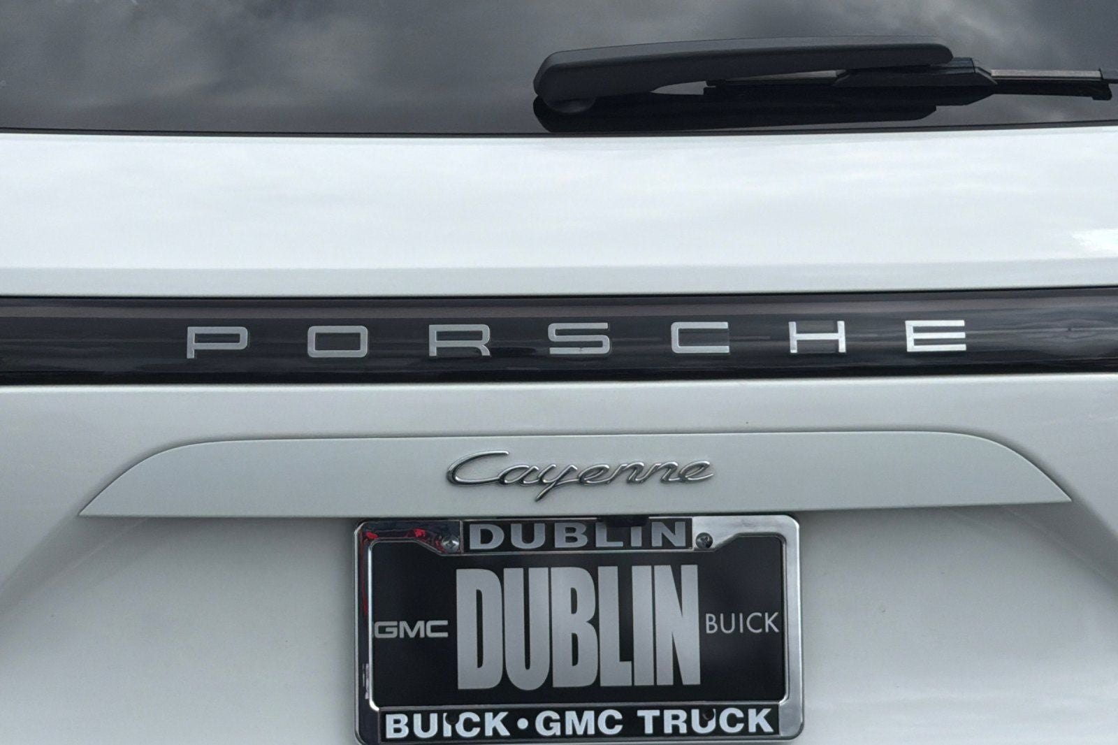 2023 Porsche Cayenne Base