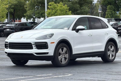 2023 Porsche Cayenne Base