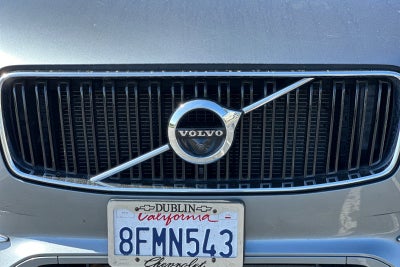 2019 Volvo XC90 T6 Momentum