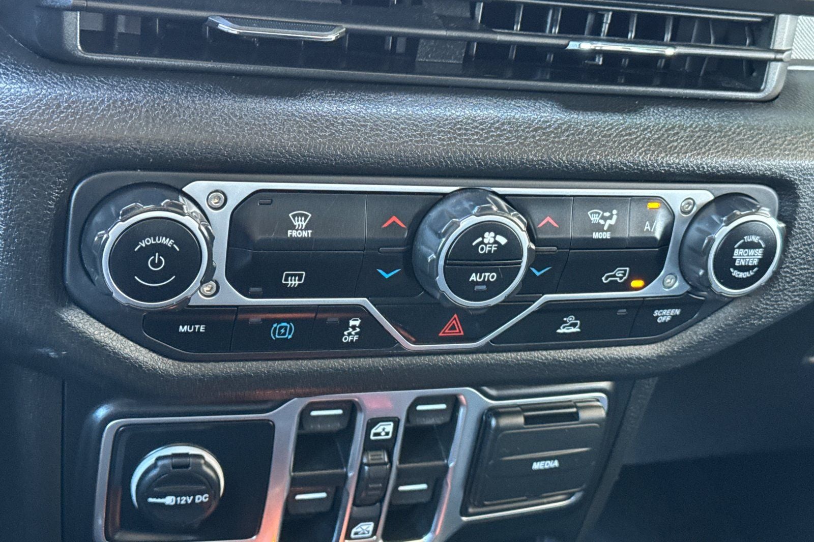 2024 Jeep Wrangler Sport S 4xe