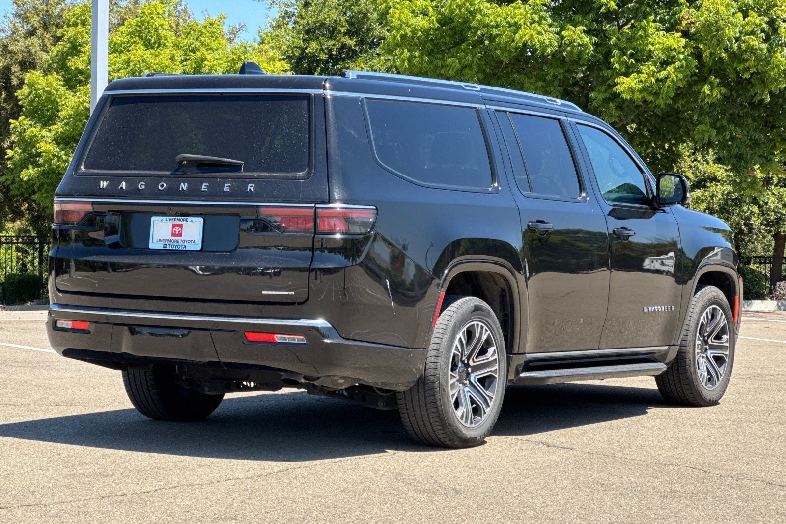 2024 Jeep Wagoneer L Series II