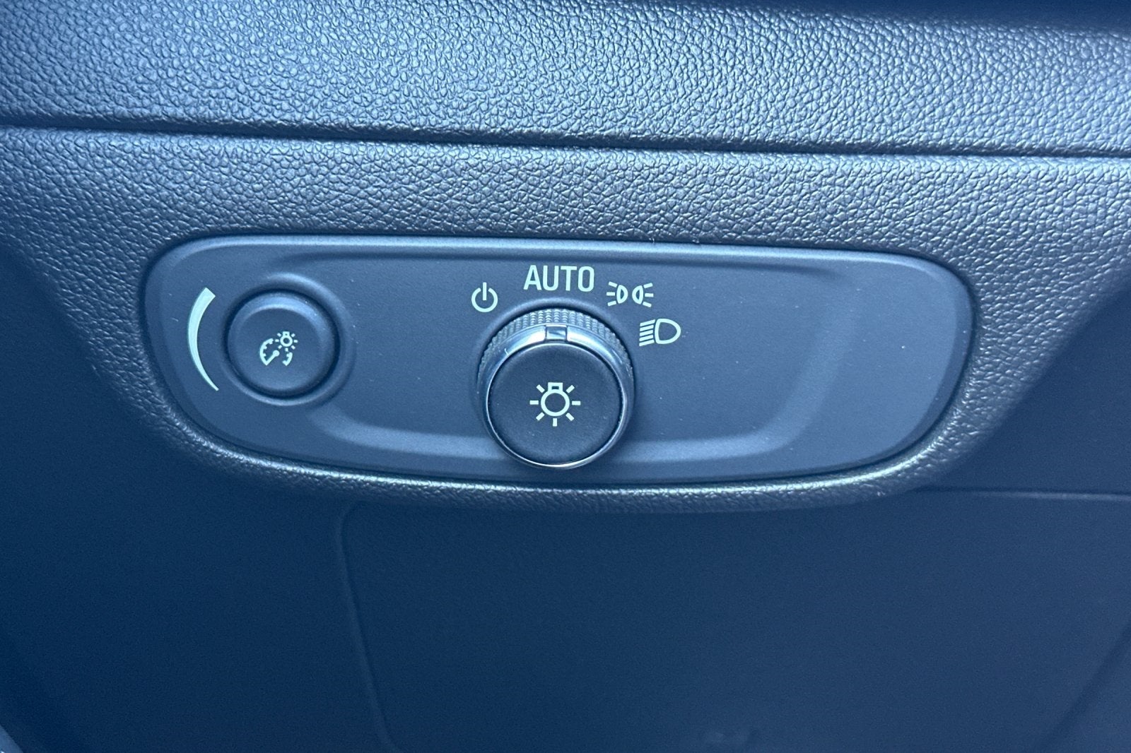 2022 Chevrolet Bolt EUV Premier