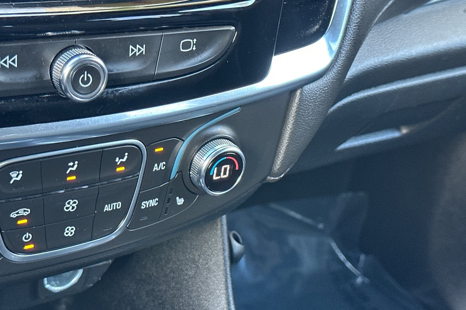 2023 Chevrolet Traverse LT 1LT