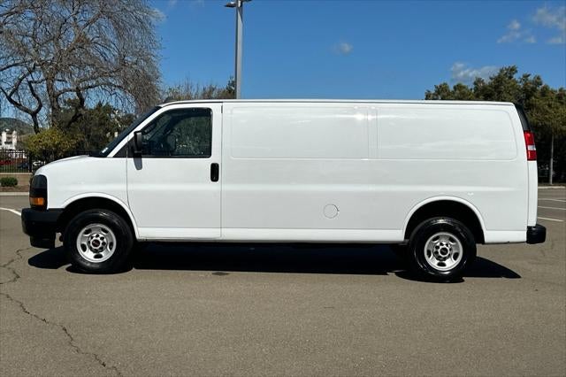 2023 GMC Savana 2500 Work Van