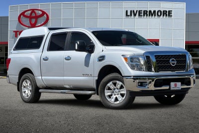 2017 Nissan Titan SV