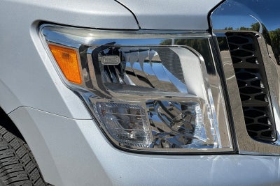 2017 Nissan Titan SV