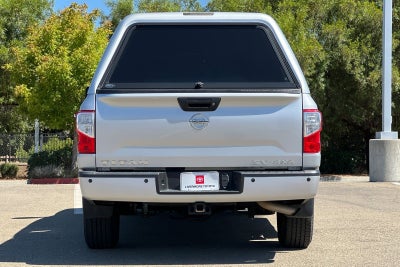 2017 Nissan Titan SV