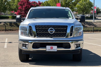 2017 Nissan Titan SV