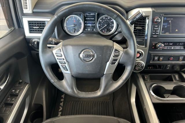 2017 Nissan Titan SV