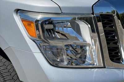 2017 Nissan Titan SV