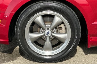 2005 Ford Mustang GT Premium