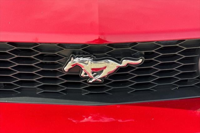 2005 Ford Mustang GT Premium