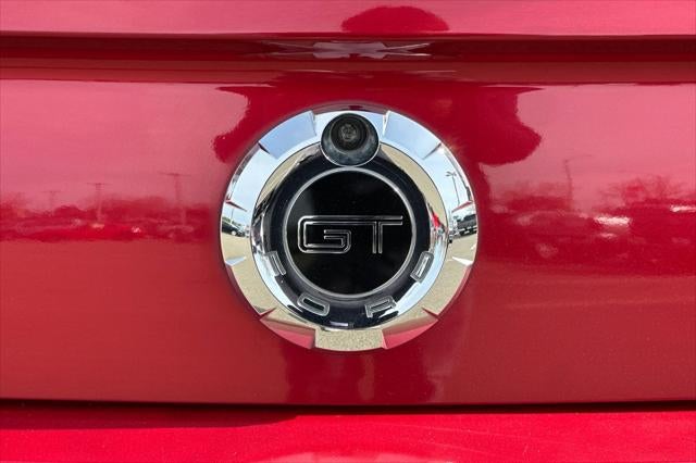 2005 Ford Mustang GT Premium