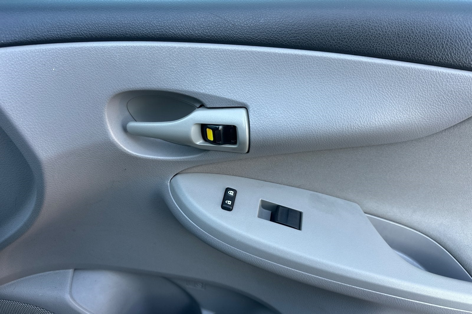 2012 Toyota Corolla L