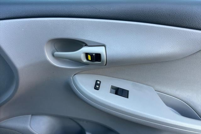 2012 Toyota Corolla L