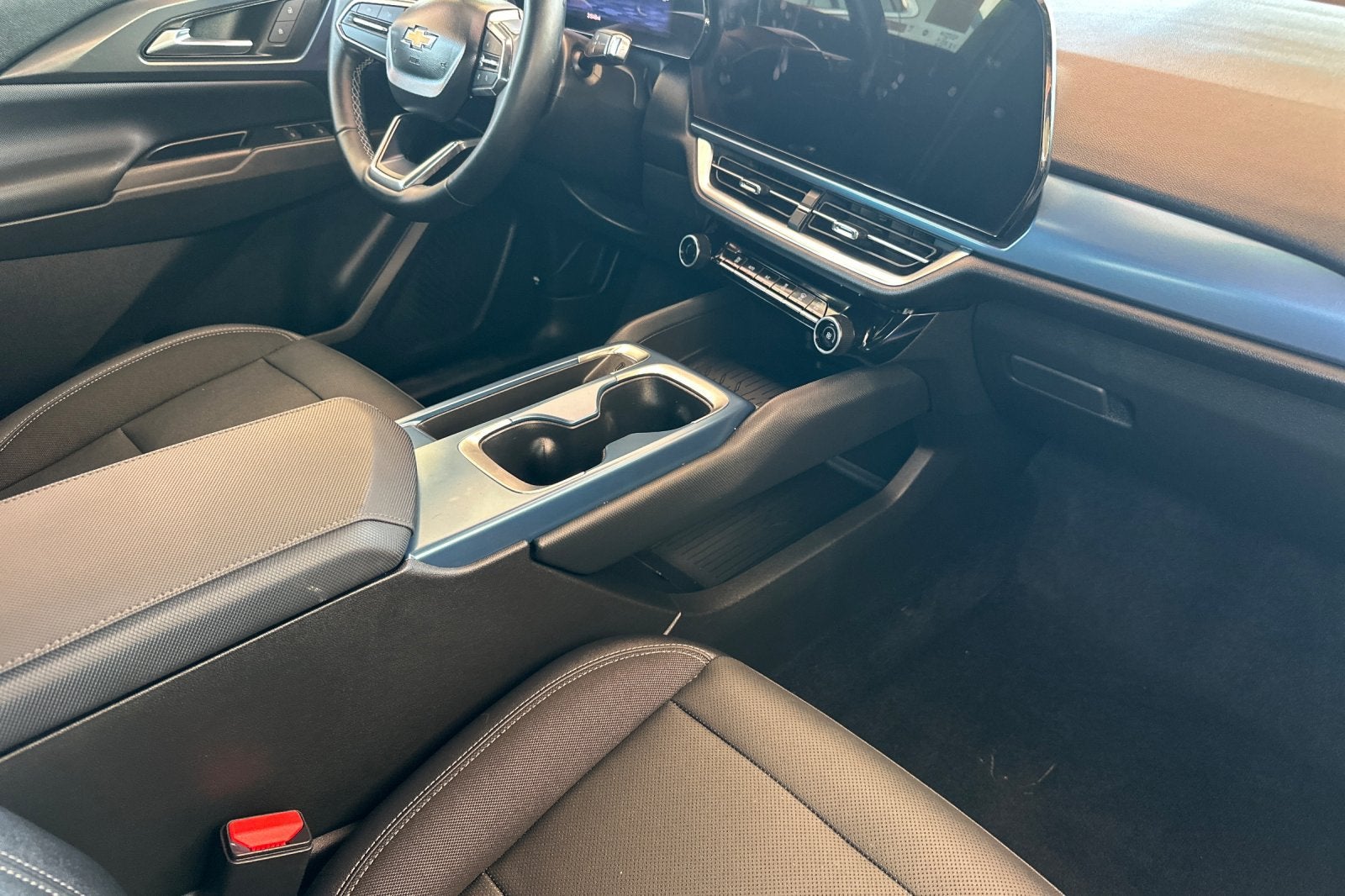 2024 Chevrolet Equinox EV LT