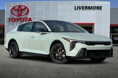 2025 Kia K4 GT-Line Turbo