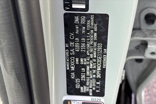 2025 Kia K4 GT-Line Turbo