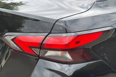 2020 Nissan Versa 1.6 S