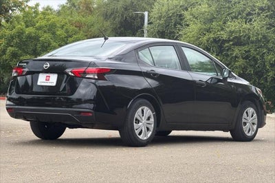 2020 Nissan Versa 1.6 S