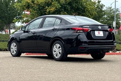 2020 Nissan Versa 1.6 S