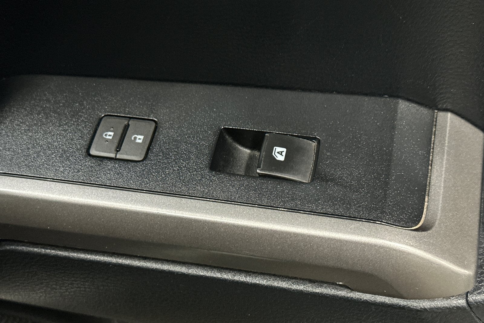 2016 Toyota Tacoma Limited V6