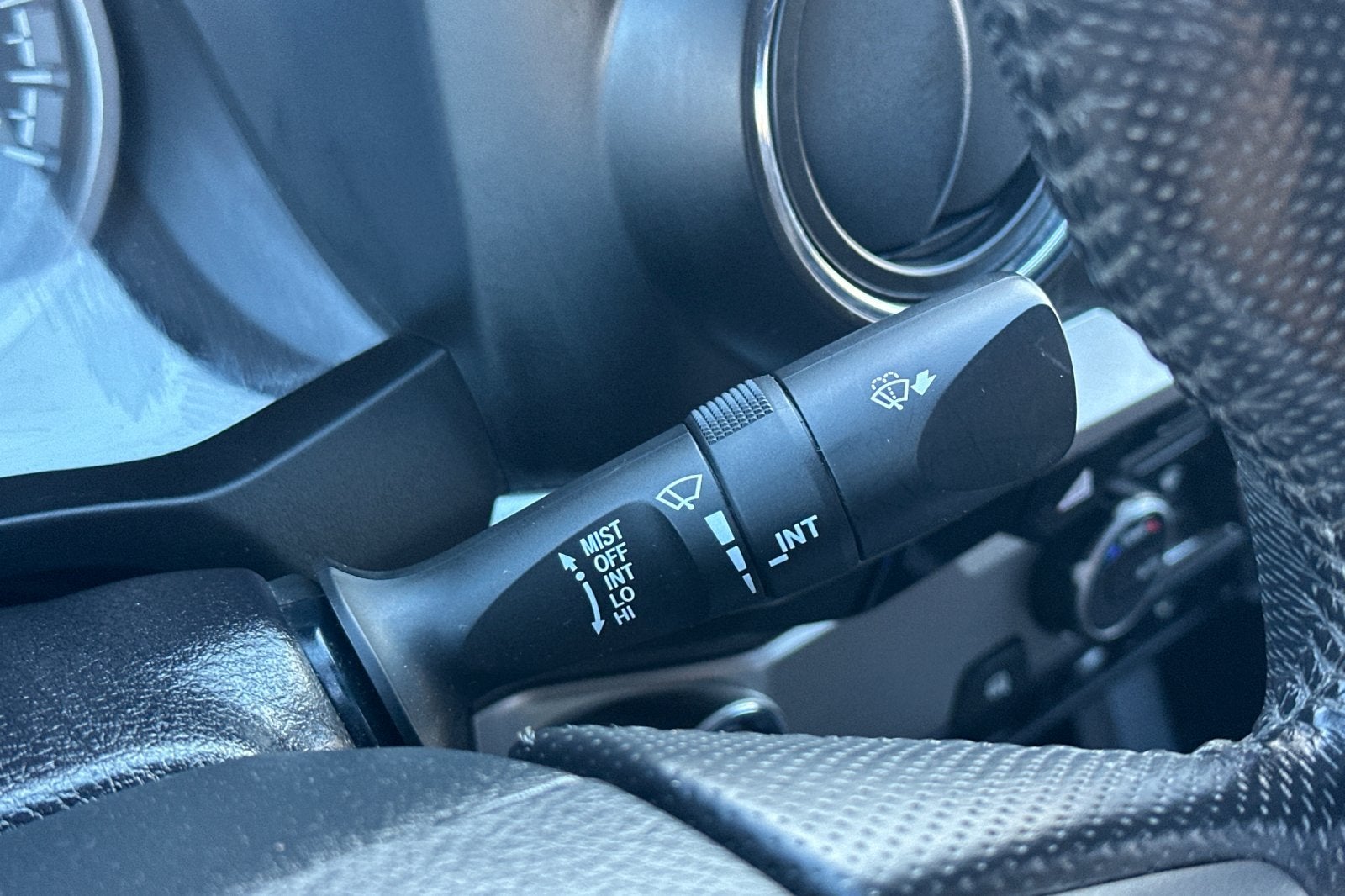 2016 Toyota Tacoma Limited V6