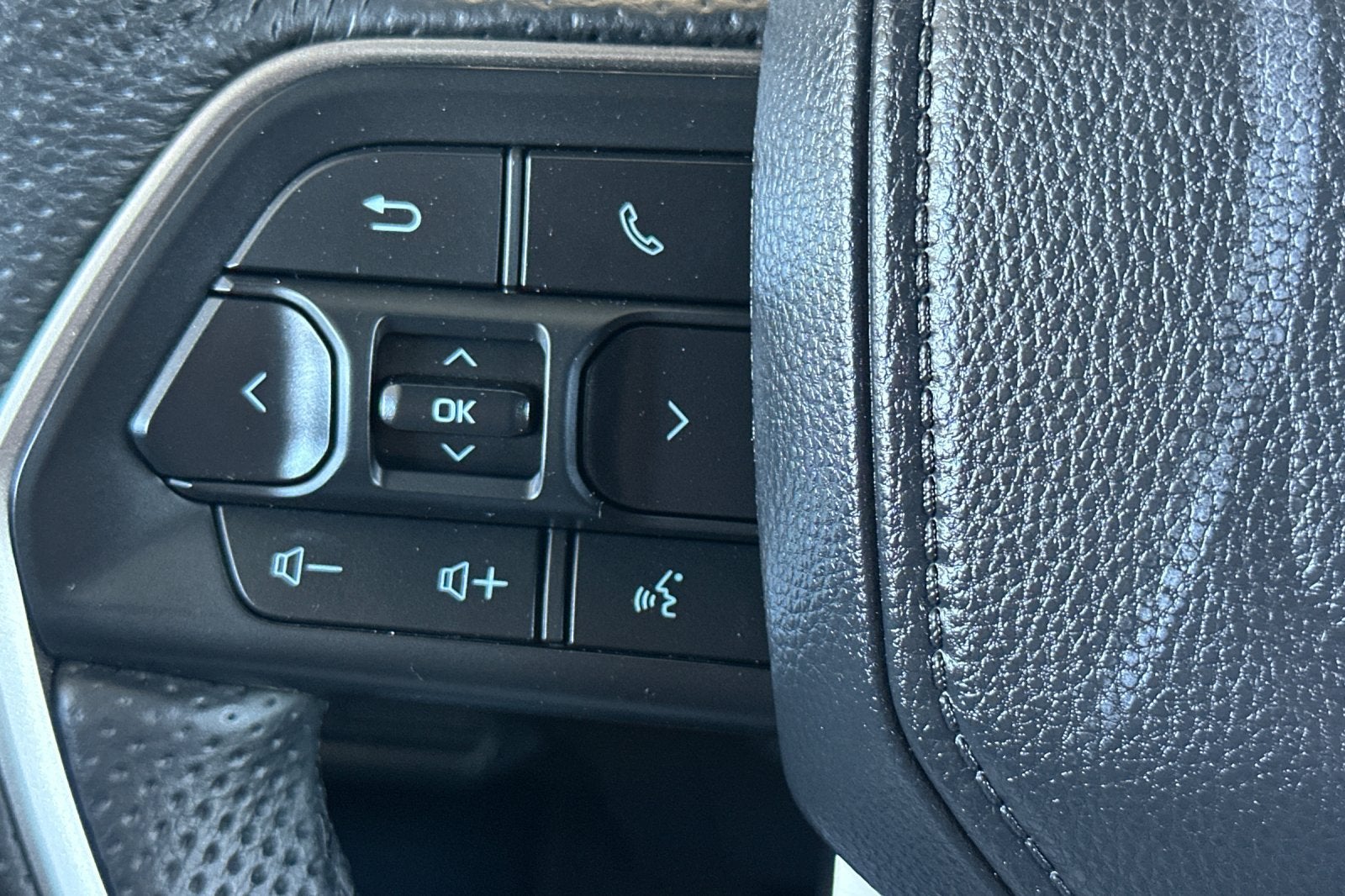 2026 Toyota Tacoma Hybrid TRD Sport