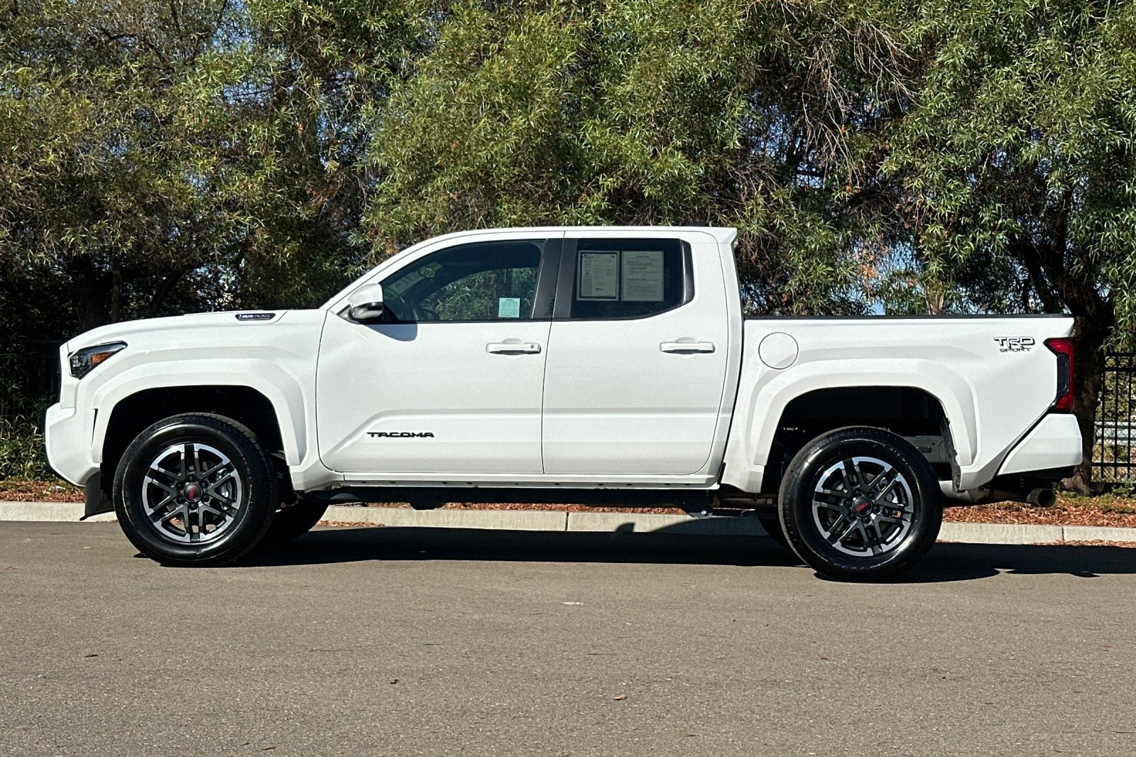 2026 Toyota Tacoma Hybrid TRD Sport