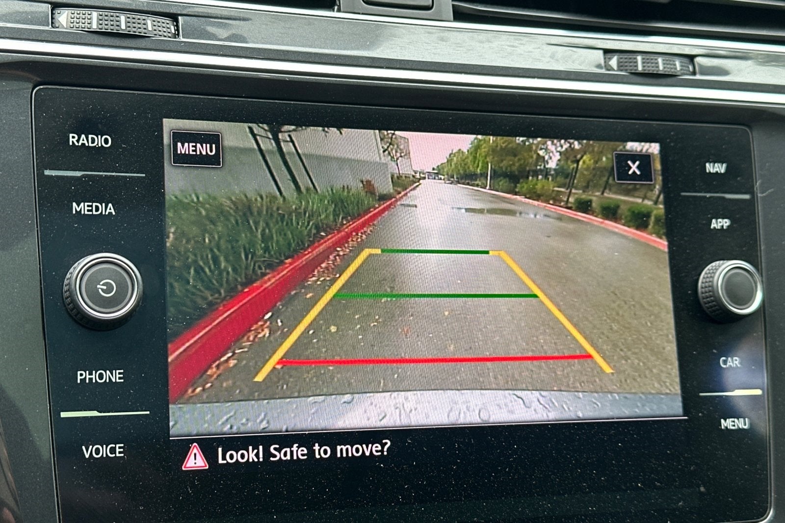 2019 Volkswagen Tiguan 2.0T SEL R-Line