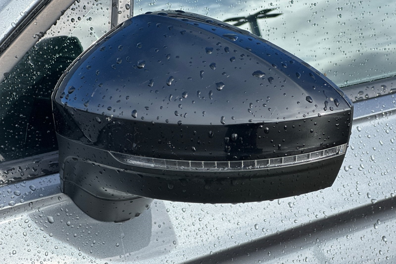 2019 Volkswagen Tiguan 2.0T SEL R-Line