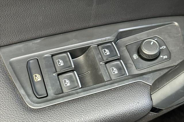 2019 Volkswagen Tiguan 2.0T SEL R-Line