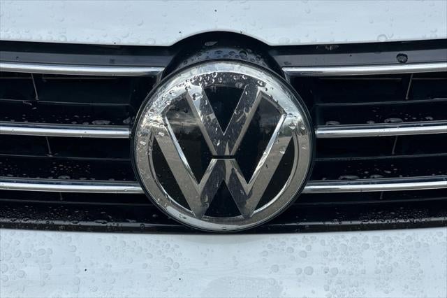 2017 Volkswagen Jetta 1.8T SEL