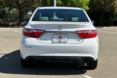 2016 Toyota Camry SE