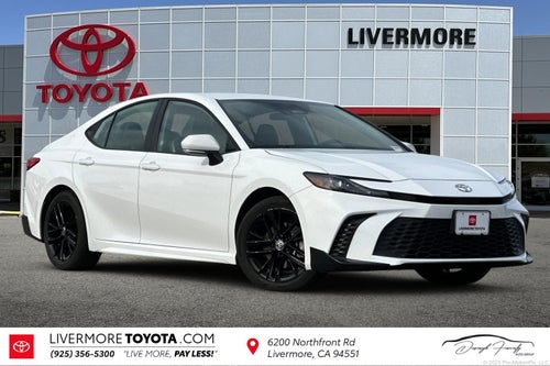 2025 Toyota Camry SE