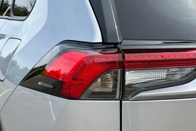 2023 Toyota RAV4 Hybrid LE