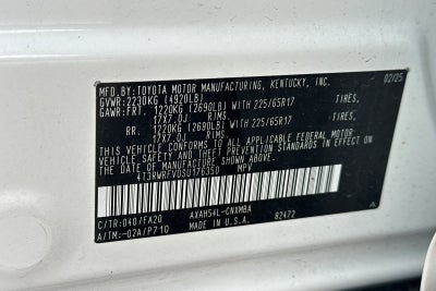 2025 Toyota RAV4 Hybrid XLE