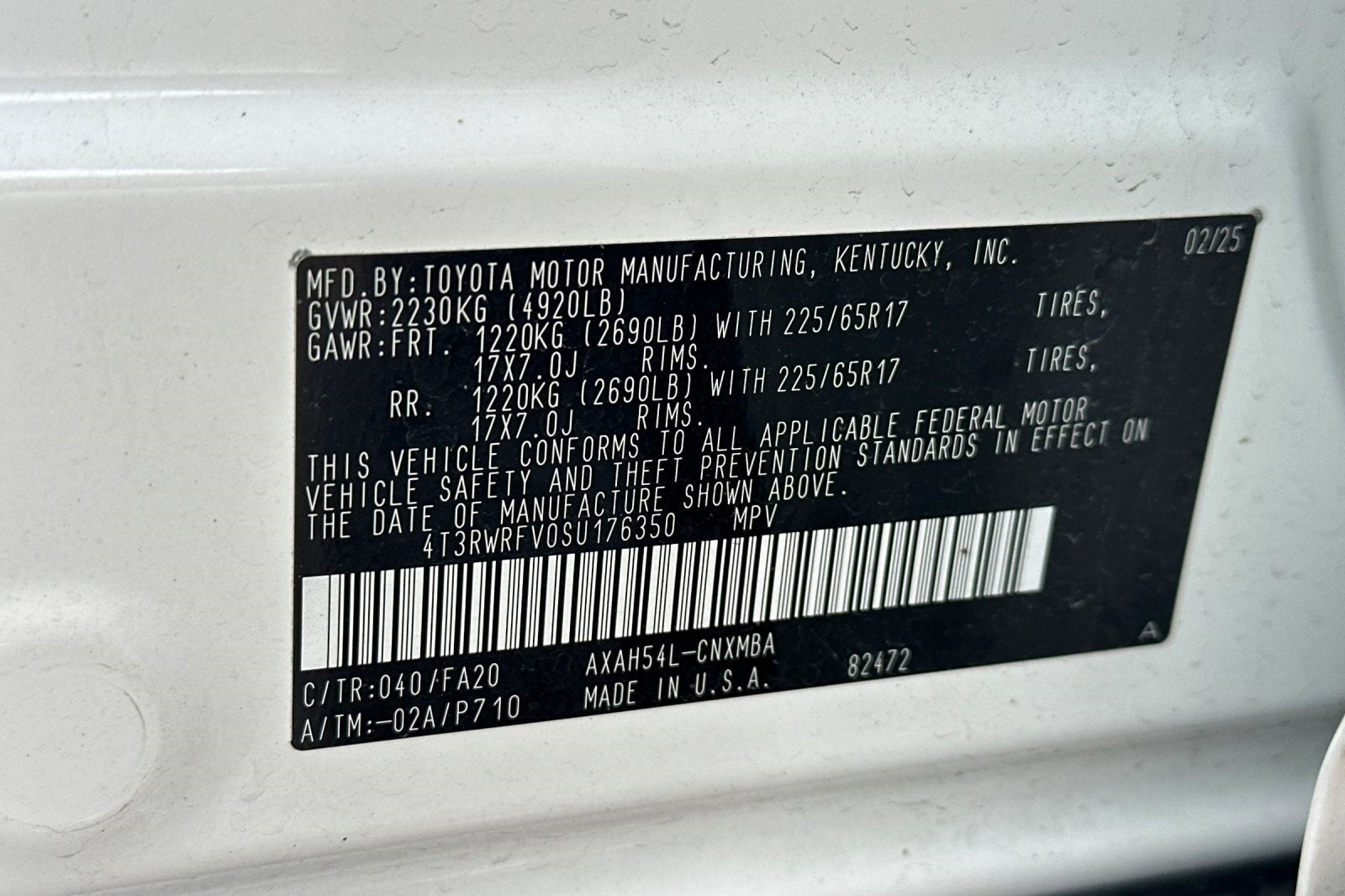 2025 Toyota RAV4 Hybrid XLE