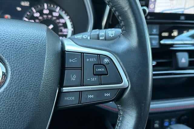 2022 Toyota Highlander XSE