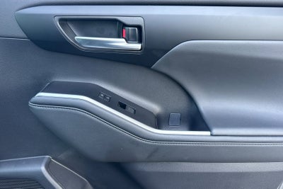 2026 Toyota Highlander XSE
