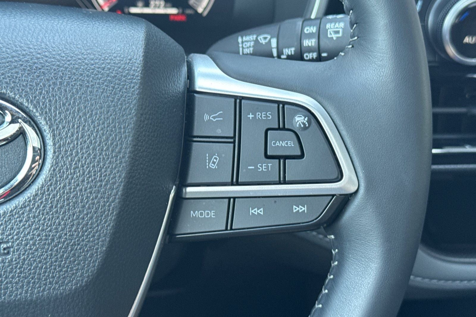 2026 Toyota Highlander XSE