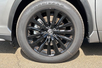 2026 Toyota Highlander XSE
