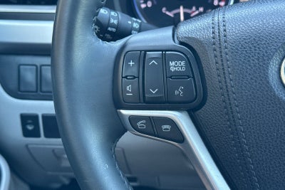 2016 Toyota Highlander XLE V6