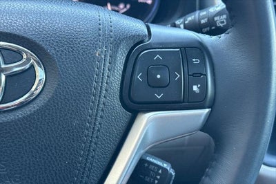 2016 Toyota Highlander XLE V6